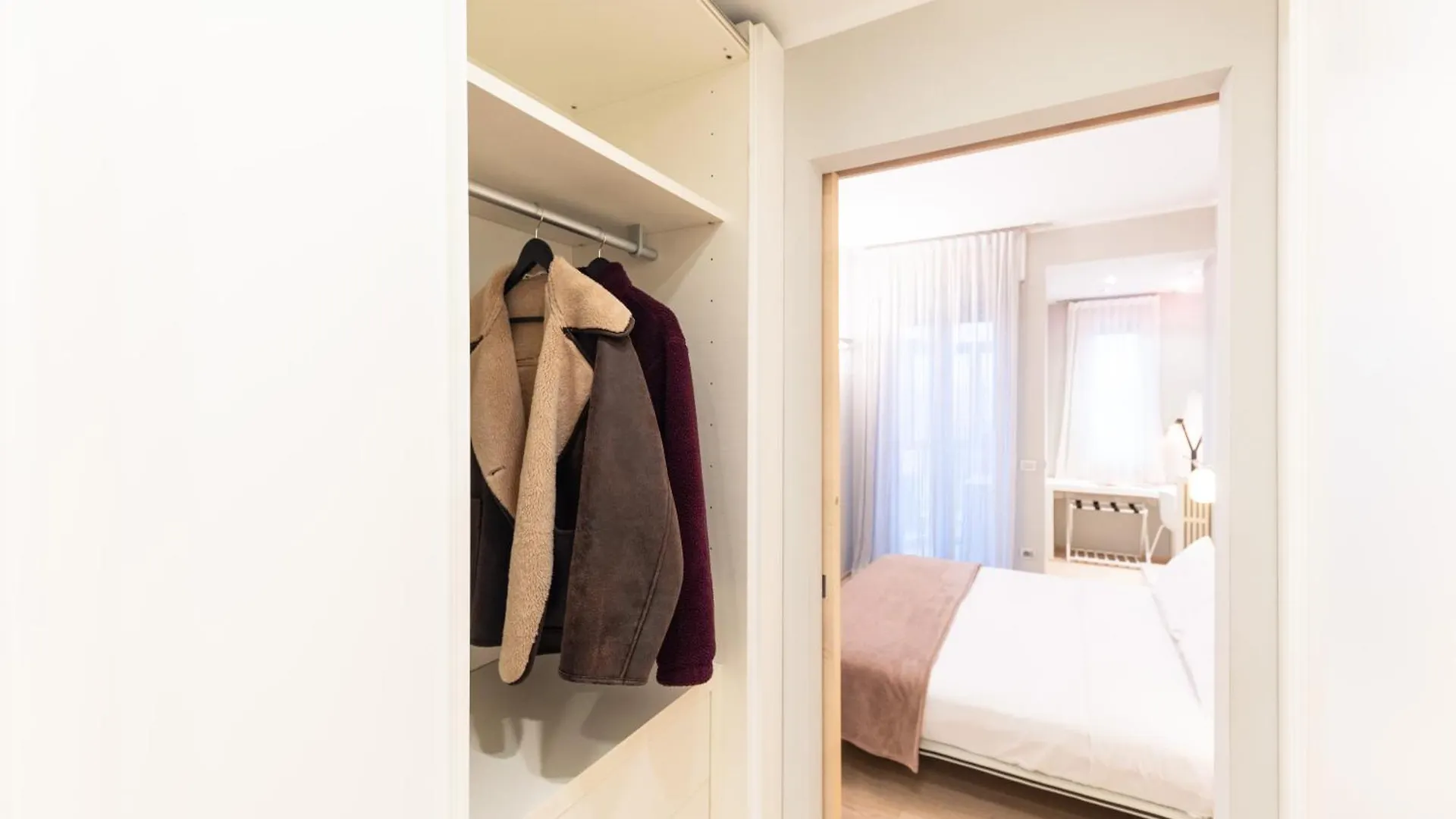 Rego Apartments Panoramic View Top Floor Milano
