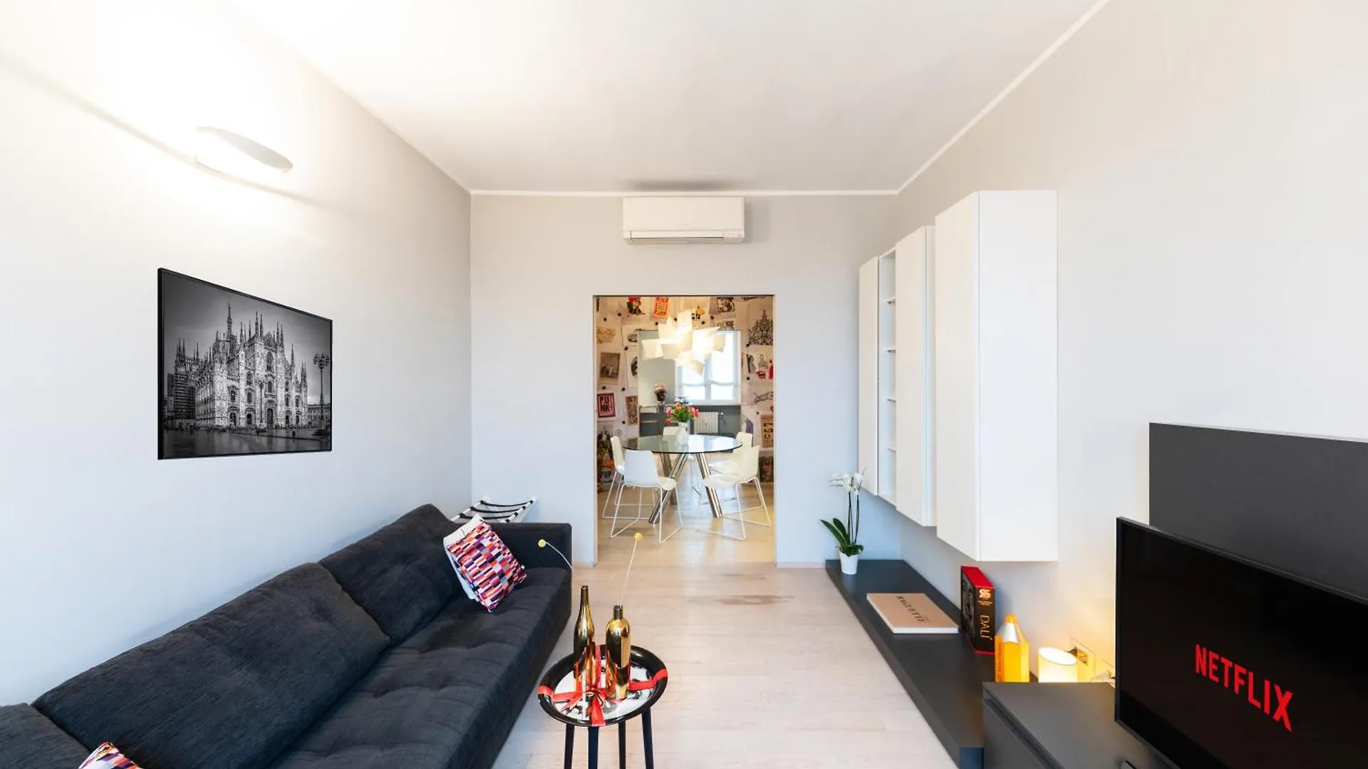 Rego Apartments Panoramic View Top Floor Milano Italien